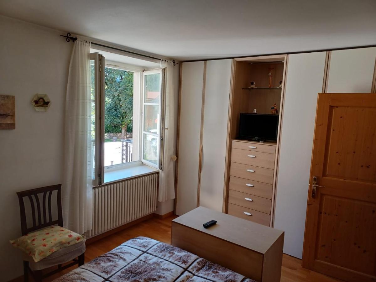 Apartament Zia Pia'S House Malè Zewnętrze zdjęcie